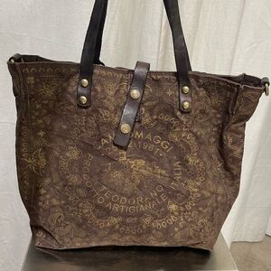 Campomaggi Canvas Tote With Gold Paisley Print in Moro